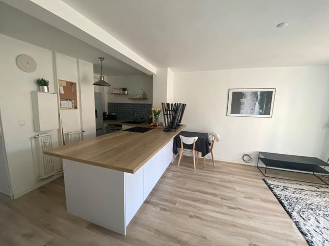 Appartement T3 à louer - 3 pièces - 51,53 m2 - Toulon - 83 - PROVENCE-ALPES-COTE-D-AZUR