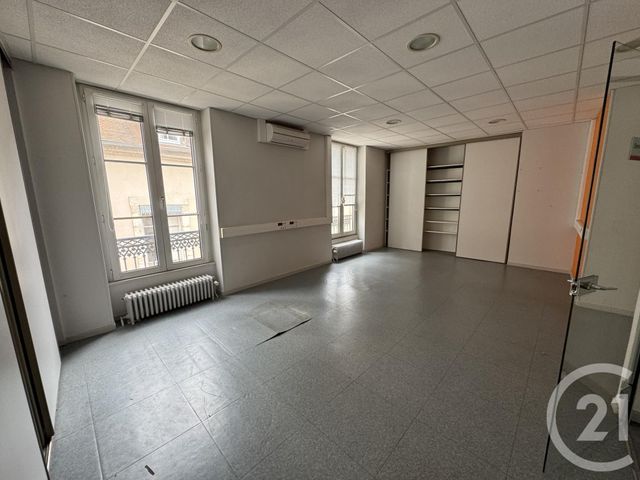 Appartement F2 à vendre - 3 pièces - 44,47 m2 - Chalon Sur Saone - 71 - BOURGOGNE