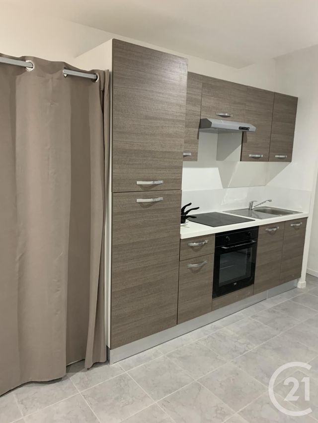 Appartement Studio à louer - 1 pièce - 22 m2 - Bagnols Sur Ceze - 30 - LANGUEDOC-ROUSSILLON