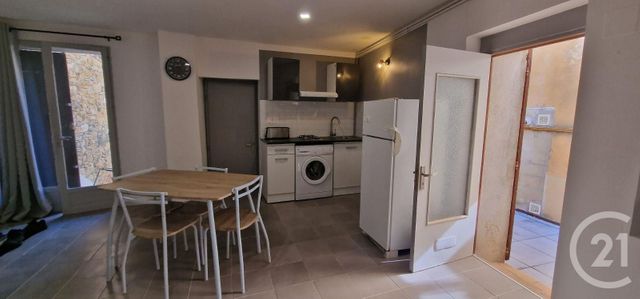 Appartement F2 à louer - 2 pièces - 40 m2 - Bagnols Sur Ceze - 30 - LANGUEDOC-ROUSSILLON