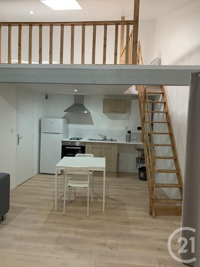 Appartement F1 à louer - 1 pièce - 25,10 m2 - Bagnols Sur Ceze - 30 - LANGUEDOC-ROUSSILLON