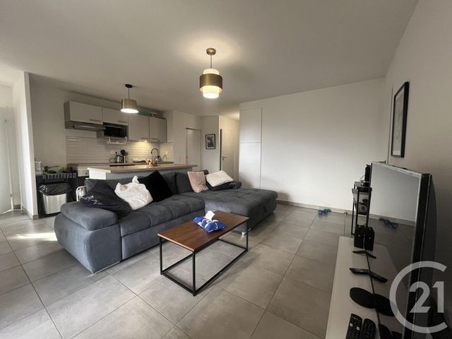 Appartement F5 à vendre - 5 pièces - 93 m2 - Cenon - 33 - AQUITAINE