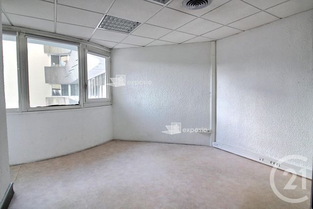 Bureaux à louer - 140.0 m2 - 33 - Gironde