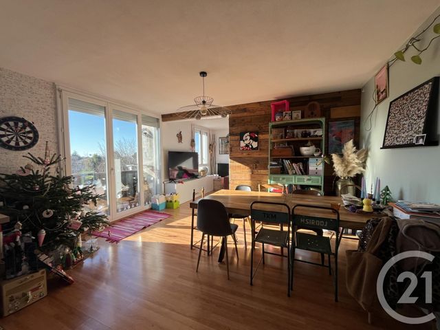 Appartement T3 à vendre - 3 pièces - 76,40 m2 - Cenon - 33 - AQUITAINE