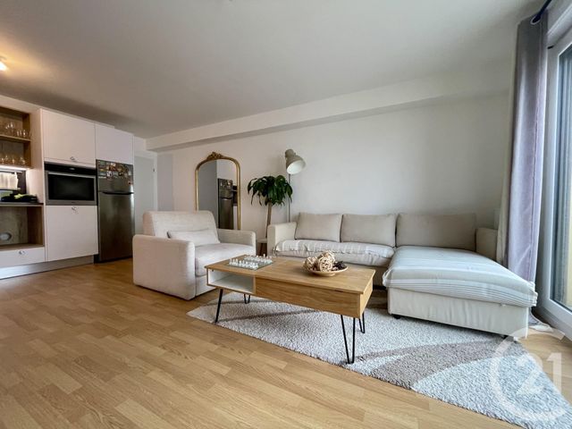 Appartement F3 à louer - 3 pièces - 65,13 m2 - Evry - 91 - ILE-DE-FRANCE