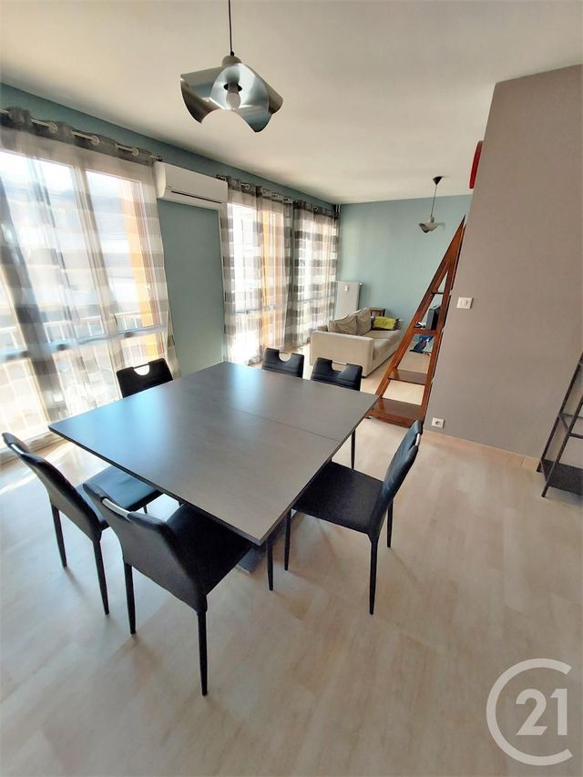 Appartement T2 à louer - 2 pièces - 64,15 m2 - Avignon - 84 - PROVENCE-ALPES-COTE-D-AZUR