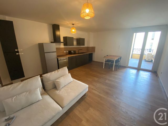 Appartement F3 à louer - 3 pièces - 61,93 m2 - Avignon - 84 - PROVENCE-ALPES-COTE-D-AZUR