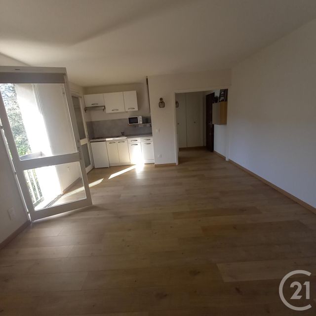 appartement - VILLENEUVE LES AVIGNON - 30