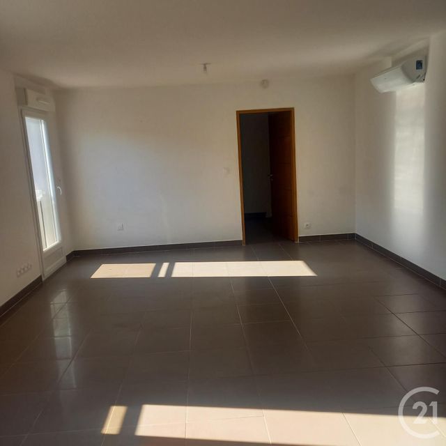 appartement - VILLENEUVE LES AVIGNON - 30