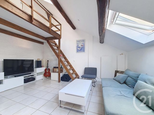 Appartement F2 à vendre - 2 pièces - 38 m2 - Chennevieres Sur Marne - 94 - ILE-DE-FRANCE