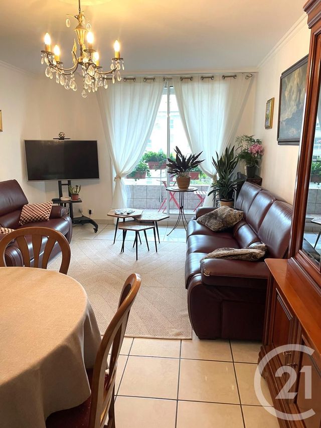 Appartement T5 à vendre - 5 pièces - 101 m2 - Creteil - 94 - ILE-DE-FRANCE