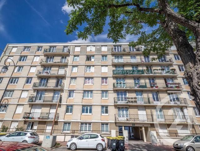 Appartement F4 à vendre - 4 pièces - 62,79 m2 - St Maur Des Fosses - 94 - ILE-DE-FRANCE