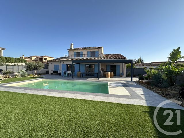 Maison à vendre - 6 pièces - 145 m2 - St Cyr Sur Mer - 83 - PROVENCE-ALPES-COTE-D-AZUR