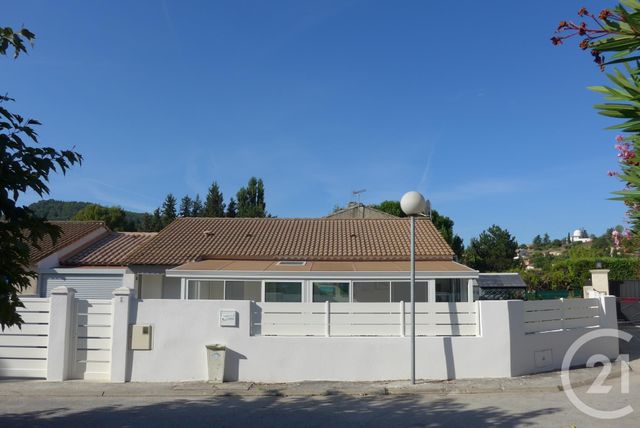 Maison à vendre - 4 pièces - 75 m2 - Le Beausset - 83 - PROVENCE-ALPES-COTE-D-AZUR