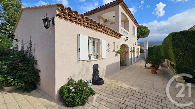 Maison à vendre - 4 pièces - 120 m2 - Le Beausset - 83 - PROVENCE-ALPES-COTE-D-AZUR