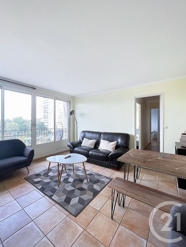 Appartement F4 à vendre - 4 pièces - 64,86 m2 - Orleans - 45 - CENTRE