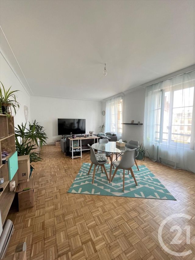 Appartement F3 à louer - 3 pièces - 89,68 m2 - Orleans - 45 - CENTRE