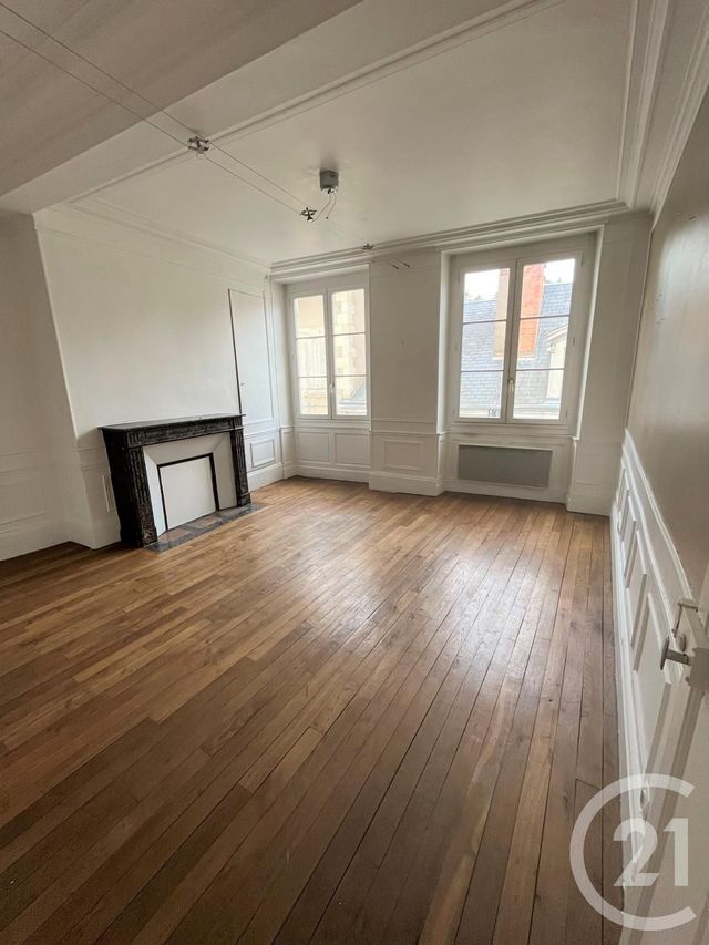 Appartement F2 à louer - 2 pièces - 45,51 m2 - Orleans - 45 - CENTRE