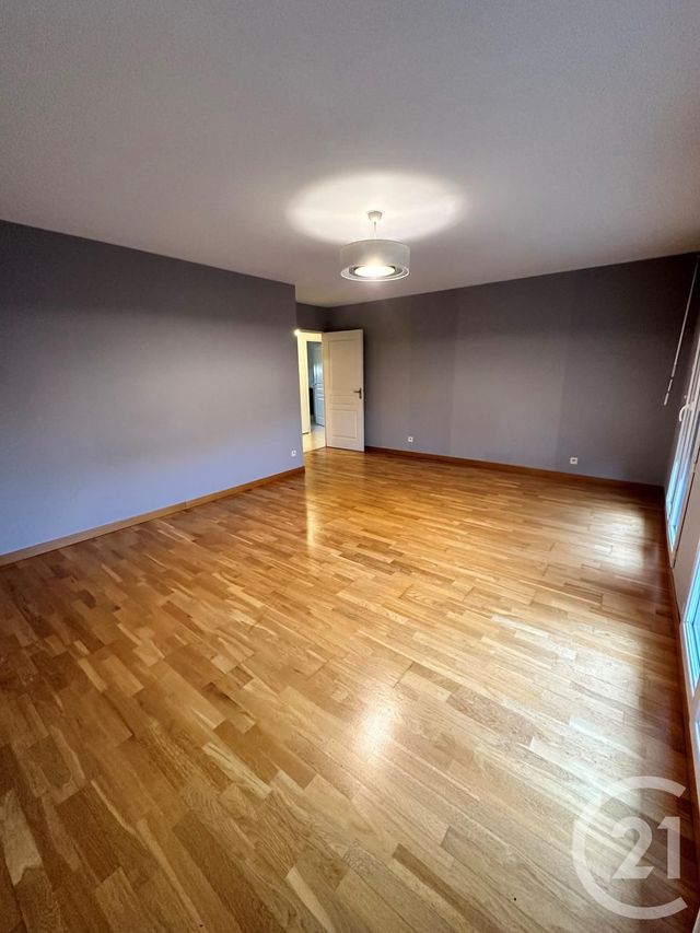 Appartement F3 à louer - 3 pièces - 69,29 m2 - Checy - 45 - CENTRE