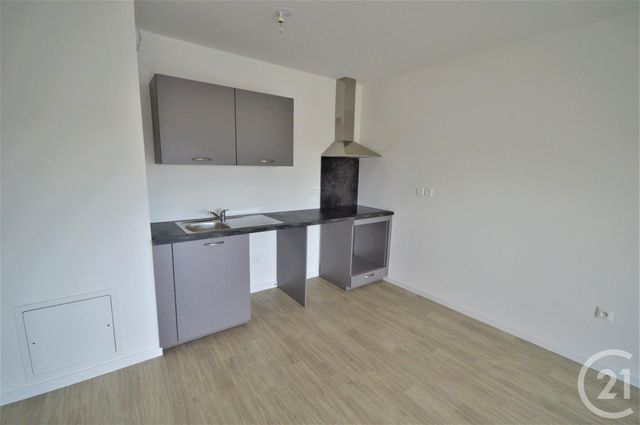 Appartement F2 à louer - 2 pièces - 39,30 m2 - Orleans - 45 - CENTRE