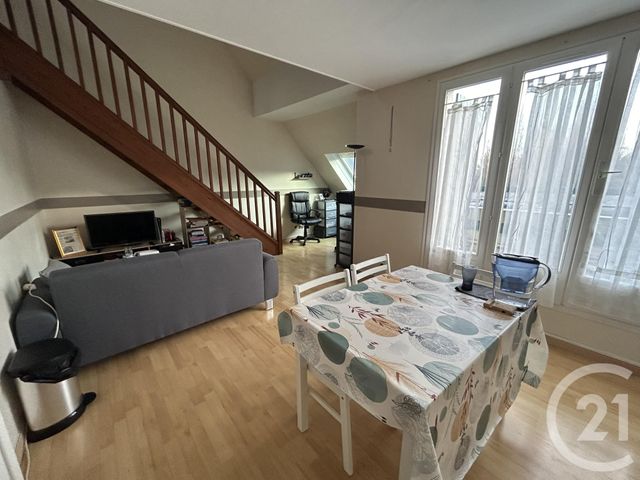 Appartement F3 à vendre - 4 pièces - 73,39 m2 - Pontpoint - 60 - PICARDIE