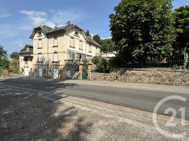 Maison à vendre ST VICTOR ET MELVIEU