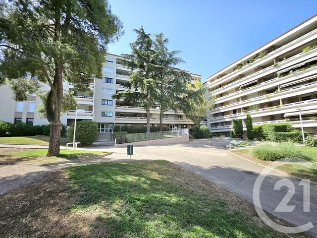 Appartement F3 à vendre - 3 pièces - 71 m2 - Marseille - 13011 - PROVENCE-ALPES-COTE-D-AZUR