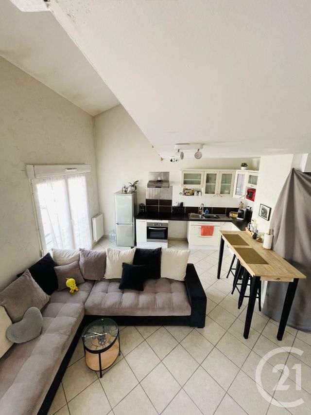 Appartement F1 bis à louer - 2 pièces - 41,13 m2 - Grigny - 69 - RHONE-ALPES