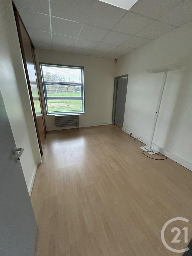 Local commercial à louer - 470.0 m2 - 27 - Eure