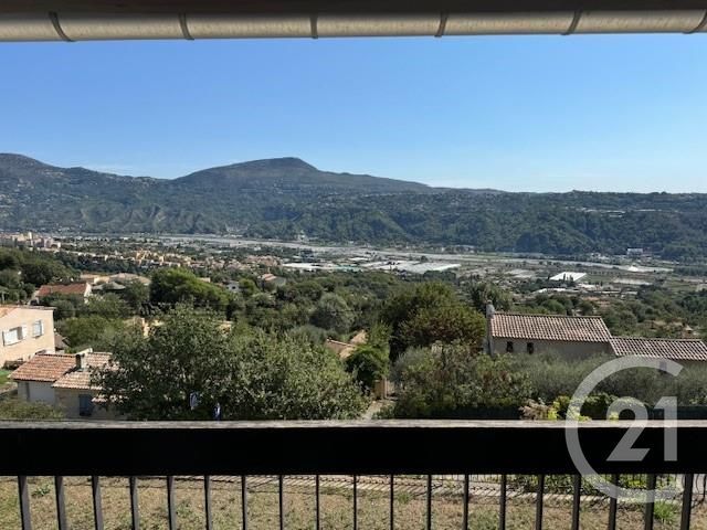 Appartement F3 à louer - 3 pièces - 77,50 m2 - Gattieres - 06 - PROVENCE-ALPES-COTE-D-AZUR