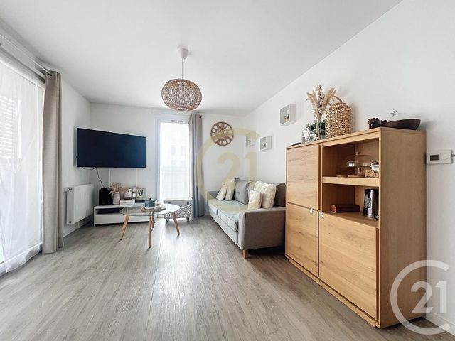 Appartement F3 à vendre - 3 pièces - 56,51 m2 - Jouy Le Moutier - 95 - ILE-DE-FRANCE