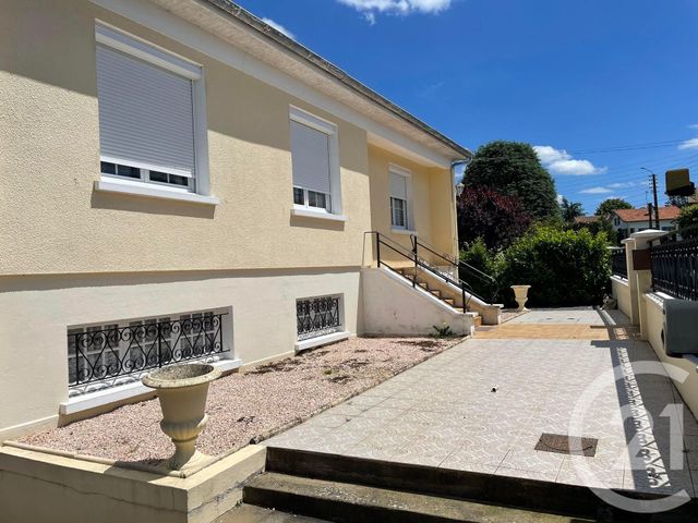 Maison à vendre - 6 pièces - 134,34 m2 - St Maixent L Ecole - 79 - POITOU-CHARENTES