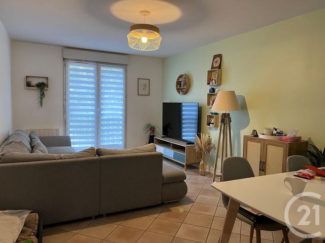 Appartement F3 à vendre - 4 pièces - 62,87 m2 - Epernon - 28 - CENTRE