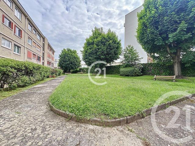 Appartement F4 à vendre - 4 pièces - 69,46 m2 - Montreuil - 93 - ILE-DE-FRANCE