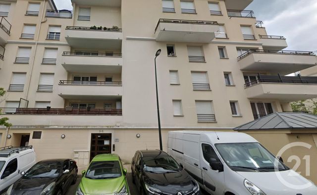 Appartement F2 à louer - 2 pièces - 49 m2 - Corbeil Essonnes - 91 - ILE-DE-FRANCE