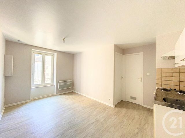 Appartement F2 à louer - 2 pièces - 26,03 m2 - La Roche Blanche - 63 - AUVERGNE