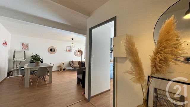 Appartement T3 à vendre - 3 pièces - 73,30 m2 - Gap - 05 - PROVENCE-ALPES-COTE-D-AZUR