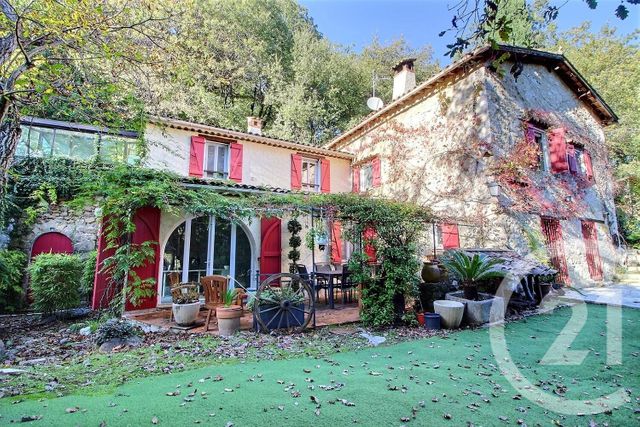 Maison à vendre - 6 pièces - 173 m2 - Le Bar Sur Loup - 06 - PROVENCE-ALPES-COTE-D-AZUR