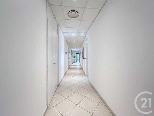 Bureaux à louer - 116.0 m2 - 34 - Herault