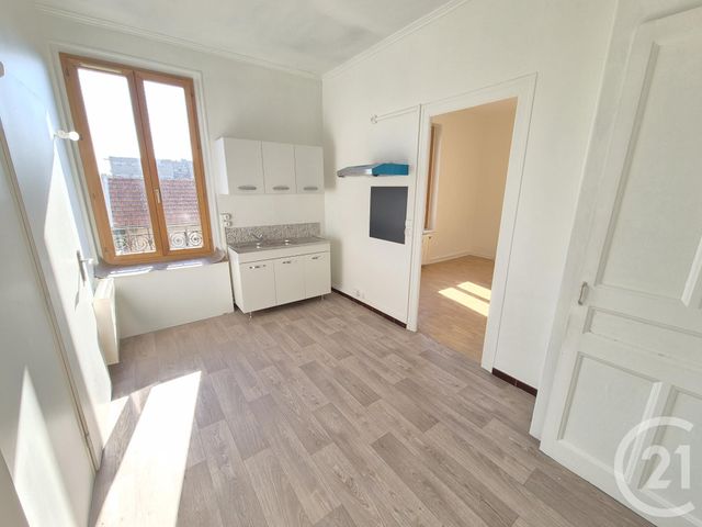 Appartement T2 à louer - 2 pièces - 35 m2 - St Fons - 69 - RHONE-ALPES