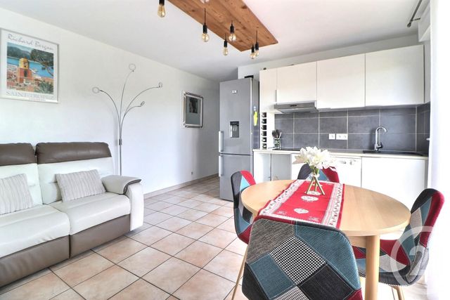 Appartement T2 à Vendre - 2 Pièces - 41 M2 - Frejus - 83 - PROVENCE ...