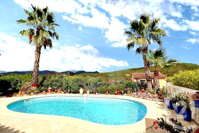 Maison à vendre - 5 pièces - 153 m2 - Frejus - 83 - PROVENCE-ALPES-COTE-D-AZUR