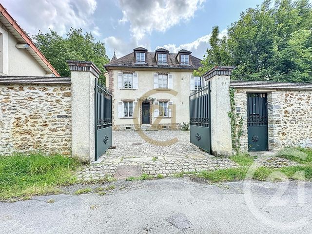 Maison à vendre - 10 pièces - 480 m2 - Poigny La Foret - 78 - ILE-DE-FRANCE