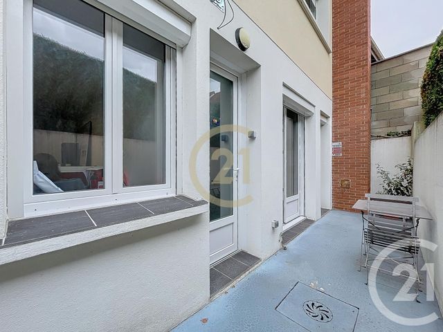 Appartement F2 à vendre - 2 pièces - 55,70 m2 - St Fargeau Ponthierry - 77 - ILE-DE-FRANCE