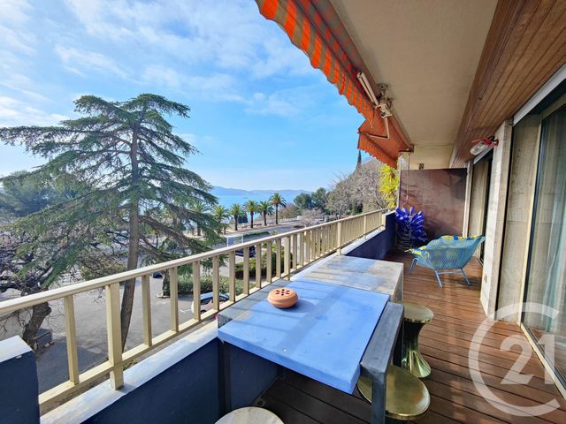 Appartement F4 à louer - 3 pièces - 79,74 m2 - Toulon - 83 - PROVENCE-ALPES-COTE-D-AZUR