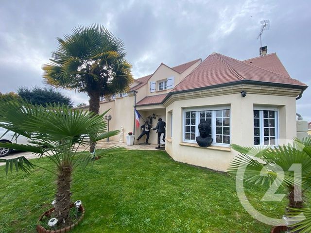 Maison à vendre - 6 pièces - 265 m2 - Claye Souilly - 77 - ILE-DE-FRANCE