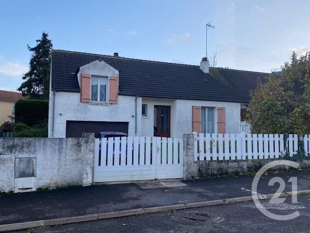 Maison à vendre - 7 pièces - 95 m2 - St Pathus - 77 - ILE-DE-FRANCE