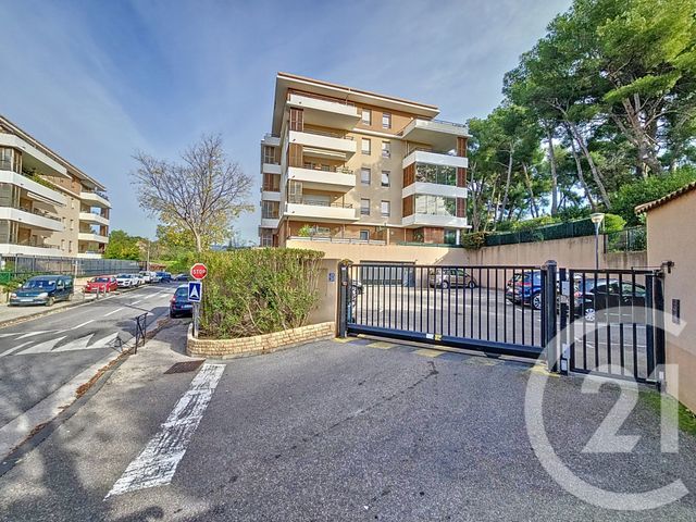 Appartement T3 à vendre - 3 pièces - 61,45 m2 - Marseille - 13013 - PROVENCE-ALPES-COTE-D-AZUR