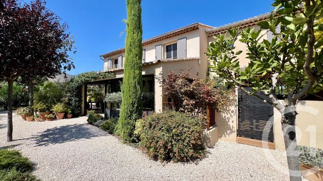 Maison à vendre - 7 pièces - 225 m2 - Cavaillon - 84 - PROVENCE-ALPES-COTE-D-AZUR