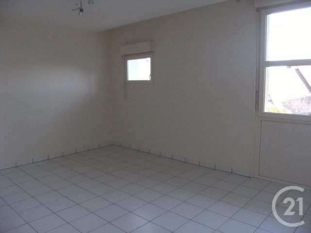 Appartement T3 à louer - 3 pièces - 59,54 m2 - Bar Sur Aube - 10 - CHAMPAGNE-ARDENNE